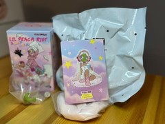 POP MART x Lil Peach Riot Sleepover Series Poppy-Face Mask Confirmed Figure