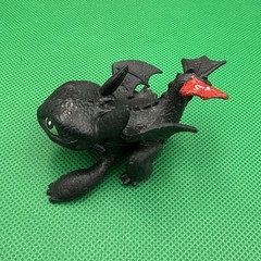 Toothless How To Train Your Dragon DreamWorks 2013 Small Toy Figure