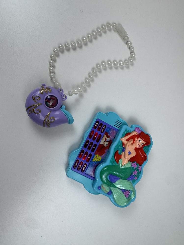 Vintage The Little Mermaid Ariel Singing Seashell Necklace & Rare Phone