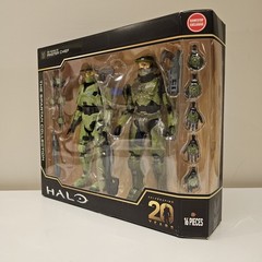HALO 20 YEARS OF MASTER CHIEF Two Pack Spartan Collection Gamestop Exclusive New