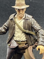 Hasbro Indiana Jones Action Figure 3.75″ w/Accessories INDY Raiders 2007 MINT
