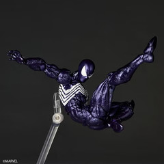 Revoltech Yamaguchi Symbiote Spider-Man Purple Ver. Action Figure w/ Bonus