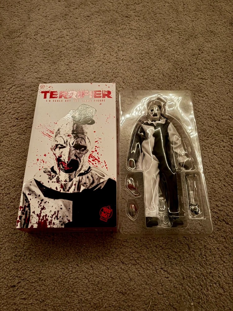 Trick Or Treat Studios Terrifier Art The Clown 12″ Figure