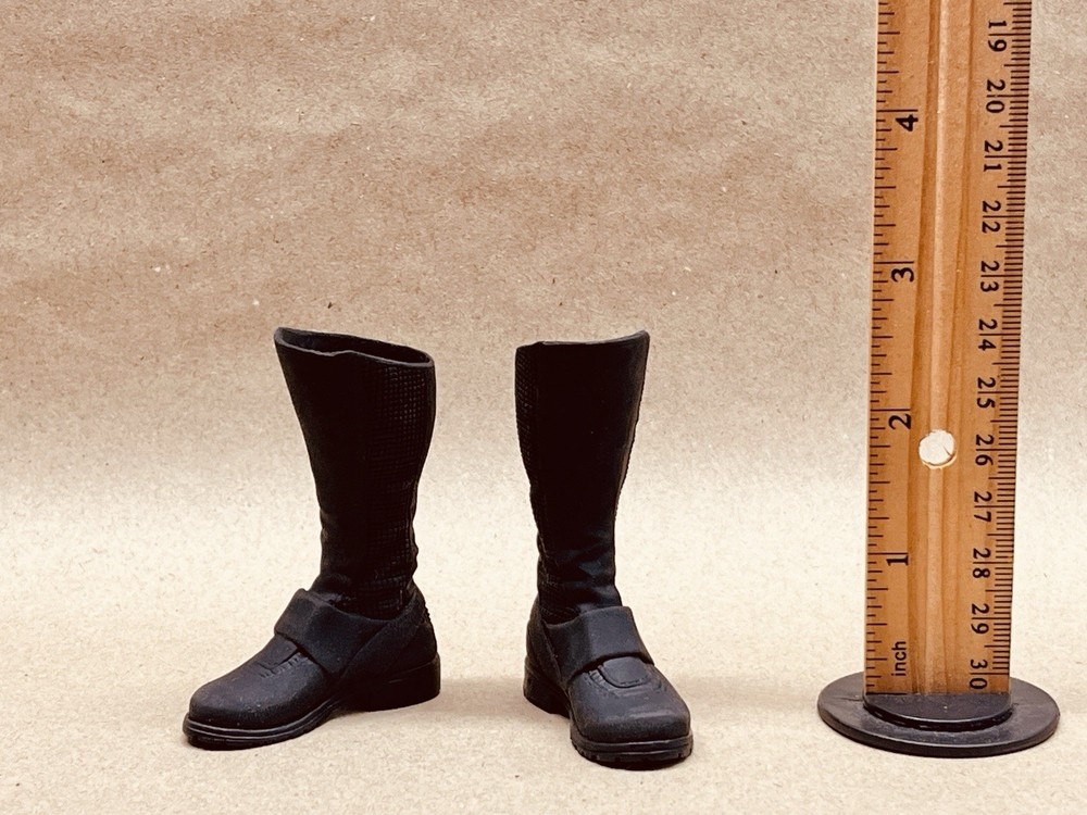 1/6 Hot Toys 12″ figure Dark Knight MMS67 Batman Begins Soft rubber boots + pegs