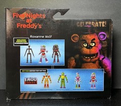 FNAF Jazwares Roxanne Wolf & Shattered Roxanne Wolf Endo Series