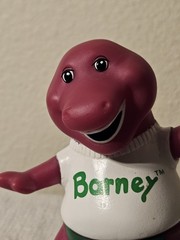 Lyons Group Barney Purple Dinosaur 5″ Plastic Vinyl Toy Figurine
