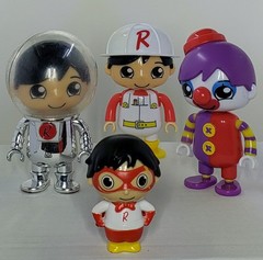 RYAN’S WORLD Toys LOT of 4 Figures Astronaut CLOWN Construction RED TITAN