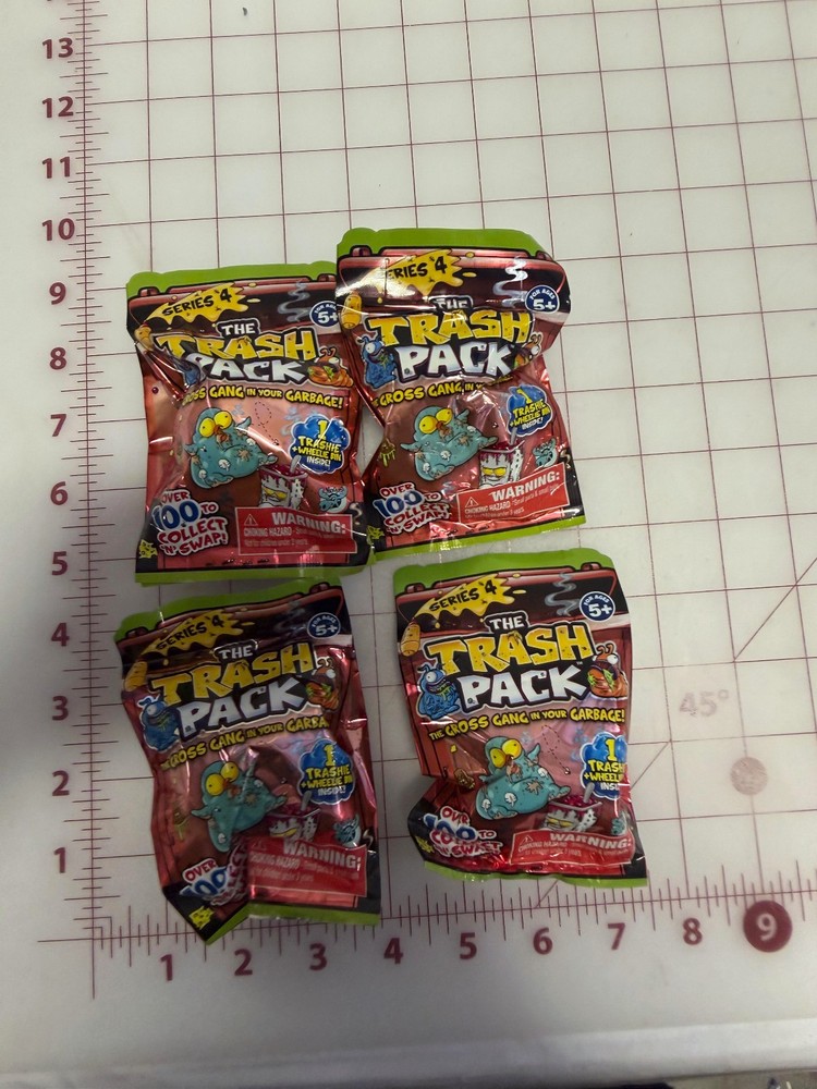 Lot of 4 Packs The Trash Pack Series 4 Surprise Blind Mystery Packs New & Sealed
