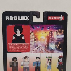 Roblox Star Sorority Trexa The Dark Princess Figure 3″ w/ Virtual Item Code 2021