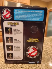 SDCC 2025 Hasbro THE REAL GHOSTBUSTERS ECTO-GLOW Heroes IN HAND