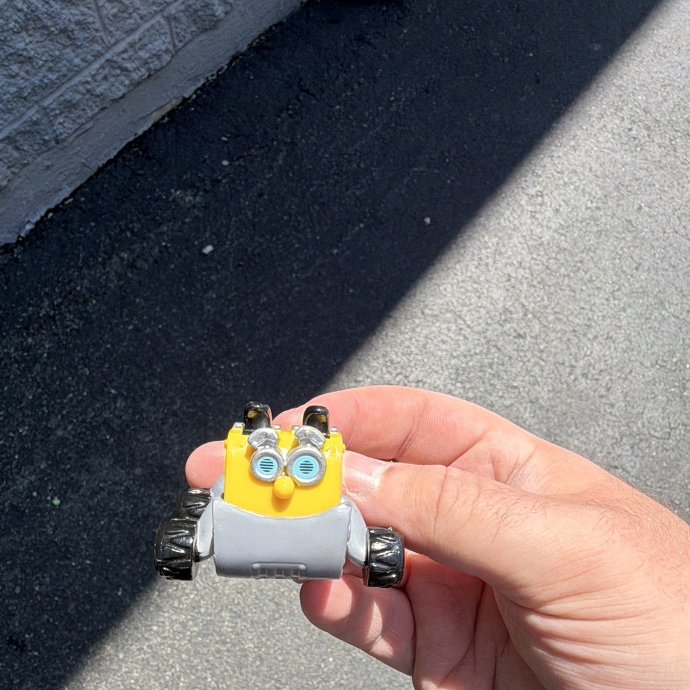Character Figure Toy with Goggles, Plastic, Yellow Gray Black – Small Figure