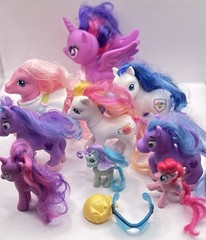 Lot Of 9 Hasbro My Little Pony Ponies Accessories Various Years Sizes Colors