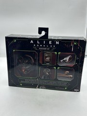 NECA Alien Romulus & Accessories Kit + Box Action Figure Model Collectible
