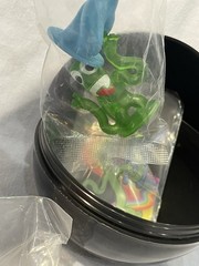 NEW Rainbow Friends Mini Bundle Blind Capsule- 3 Micro Figures & 3 Sticker Cards