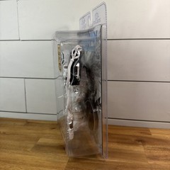 McFarlane DC Multiverse MR. FREEZE Page Punchers Gold Label 7″ Figure Ships Fast