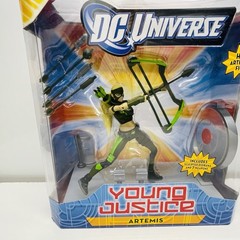 Artemis Young Justice DC Universe Classics INVASION 6″ NIP Teen Titans
