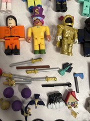 ROBLOX Toys Action Series Lot Of 20 Figures W/ Accessories & Virtual Item Tokens