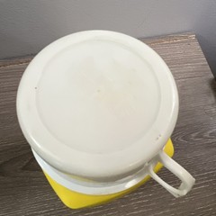1982 HASBRO ALADDIN GI JOE LUNCHBOX YELLOW GRUNT THERMOS WHITE CUP 8 Oz