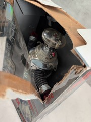 1997 Lost in Space B-9 Robot Limited Edition Chrome Figure Trendmasters NEW