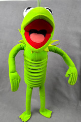 Disney Nanco Muppets Kermit The Frog Slinky Pet 21″ Plush Figure 1999