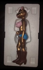 Cathy Cowgirl Sculpture GOLD Version Ron English Strangeco Popaganda 100 Made