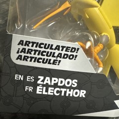 Pokemon Select Series 2 ZAPDOS w Display Stand 6″ Articulated Figure NEW 2022