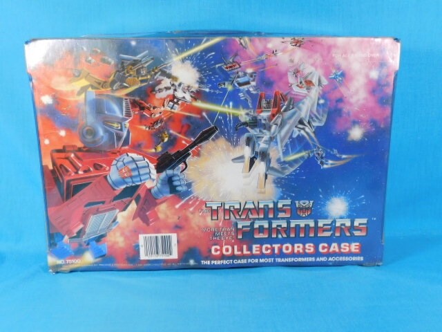TRANSFORMERS COLLECTOR CASE BY TARA TOYS IN GOOD CONDITION 15″ X 10″ X 2.5″