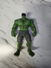 Marvel Hulk Green/Gray/Black Plastic Action Figure 5 in Tall
