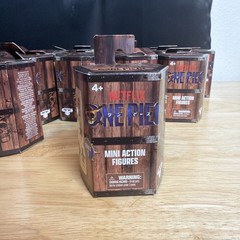 Netflix One Piece Mini Action Figure Series 1 Blind Box Lot of 20 NEW Sealed