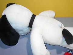 Determined Productions Peanuts Snoopy Dog Stuffed Plush MetLife T-Shirt