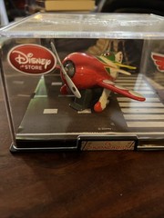 Disney Store Exclusive Planes El Chupacabra With Case