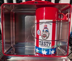 NEW Trick or Treat Studios House of 1000 Corpses Horror Metal Lunch Box Thermos