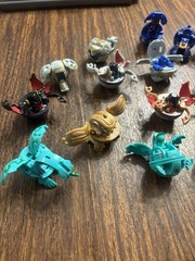 BAKUGAN BATTLE BRAWLERS LOT Of 21 IN Double Storage Case Red/Grey- NO CARDS!!
