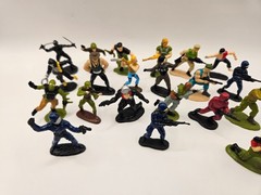 GI Joe 1989 Micro Figure Complete Set +1 with Collectors File NM Adult Owned