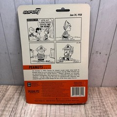 Peanuts Linus w Blanket Action Figure Charlie Brown Collectibles NEW FAST SHIP