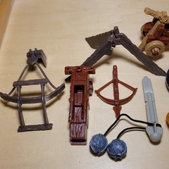 ​Kenner 1995 Dragonheart Bowen Action Figure Weapons Shields Accessories Lot 11