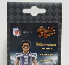 RUSSELL WILSON – Seattle Seahawks – CHASE Funko Gold Premium Vinyl 5″ Figure NEW