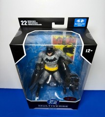 2026 McFarlane Toys DC Multiverse – Batman (Golden Age): BATMAN (Red Platinum)