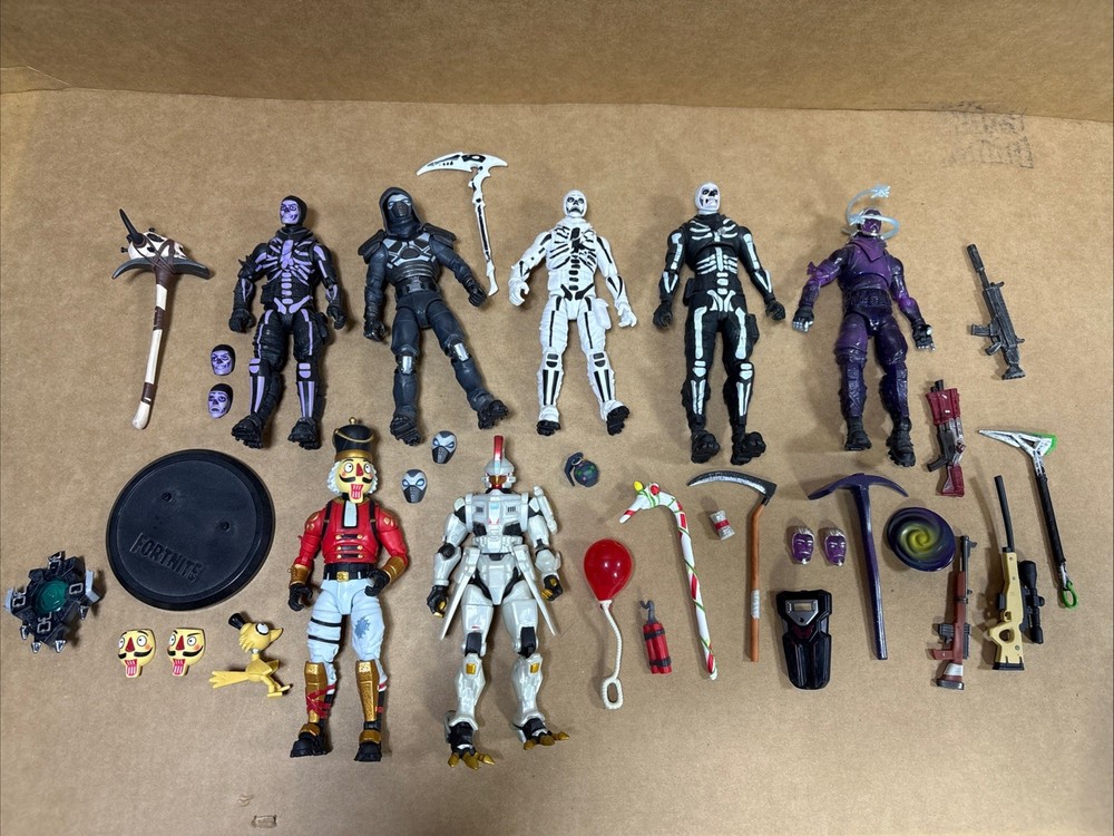 JAZWARES FORTNITE FIGURE LOT LEGENDARY SERIES 6” Hasbro Victory Royale 7 Figure