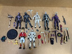 JAZWARES FORTNITE FIGURE LOT LEGENDARY SERIES 6” Hasbro Victory Royale 7 Figure