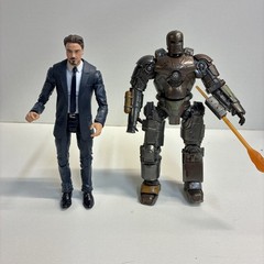 Hasbro Marvel Legends Studio First 10 Years Iron Man Mark 1 Tony Stark 2-Pack