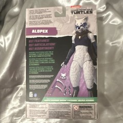 The Loyal Subjects TMNT Alopex Boxed Action Figure Alternate Head Hands Weapons