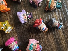 Mattel My Mini MixieQ’s 22 Pieces Mixie Characters Assorted Rare And Common
