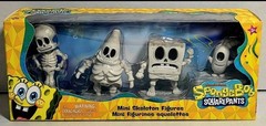 Spongebob Squarepants Mini Skeletons & Mini Glow In The Dark Figures NIB