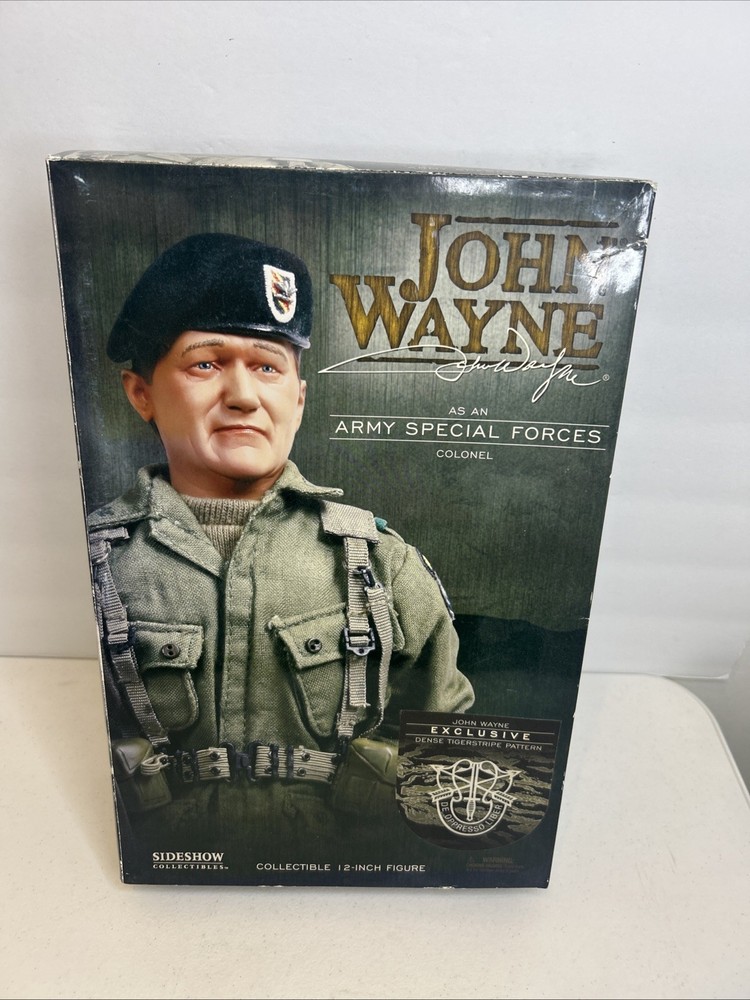 Sideshow Collectibles John Wayne Army Special Forces Colonel Tigerstripe Figure
