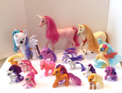 My Little Pony Lot of 18 Ponies Plus Maximus and Barbie Unicorn