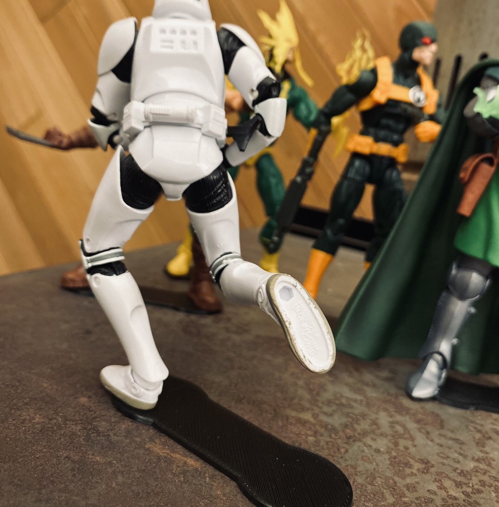 Single Peg 6 inch action figure stands “Bigger Foot Pegs” (10) Per Pack