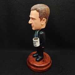 THE OFFICE MICHAEL SCOTT NBC UNIVERSAL LIMITED EDITION RESIN BOBBLE HEAD