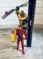 Avengers Marvel Infinity War Iron Man vs. Thanos Battle Set Tested