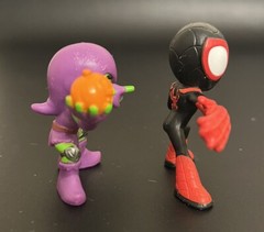 Hasbro Marvel Mini Figures Spidey and Goblin Toy or Cake Topper Approx 1.5 In